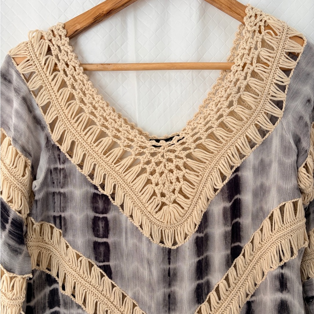 Crochet-Trim Tie-Dye V-Neck Blouse - Cream & Gray - Picture 5 of 9